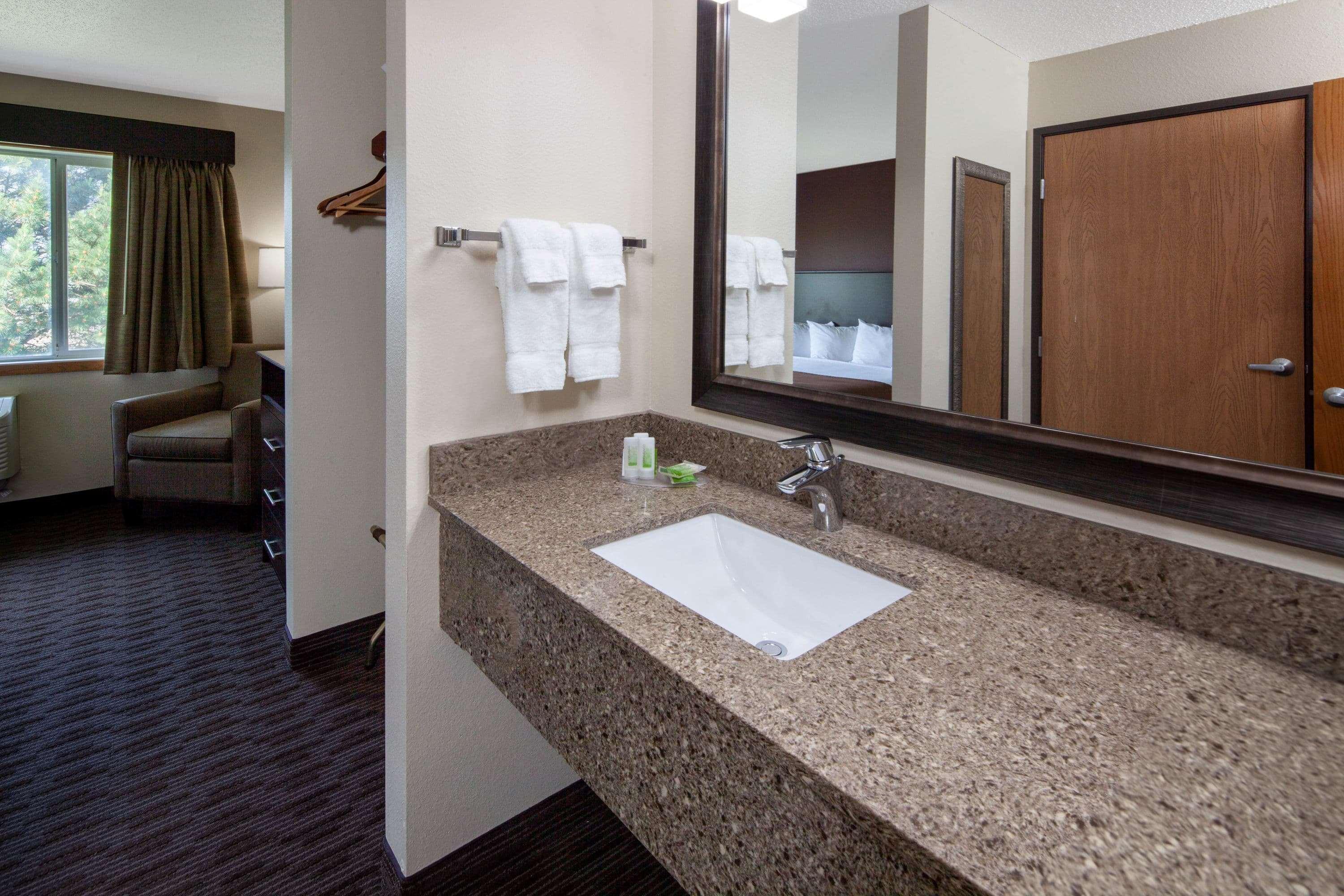 Americinn By Wyndham Northfield Extérieur photo