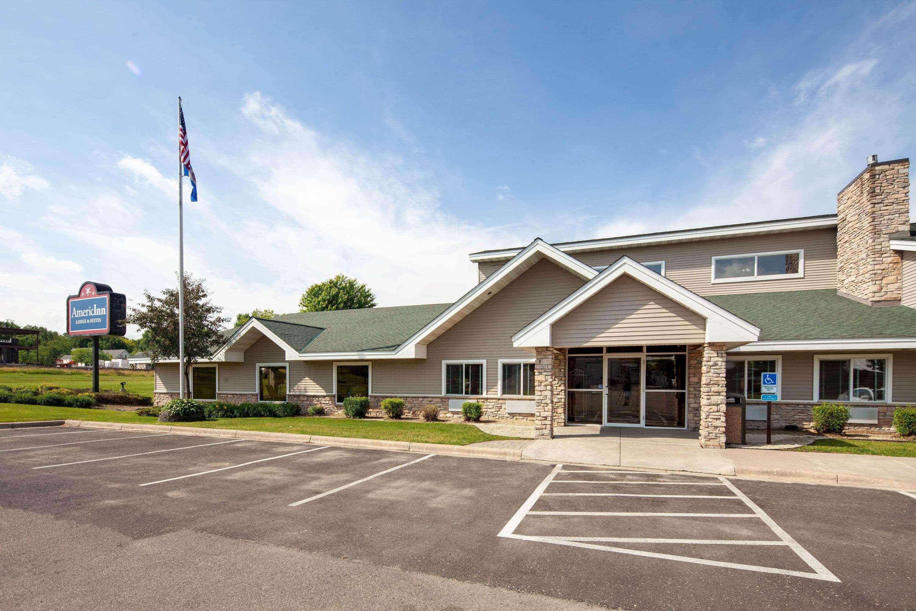 Americinn By Wyndham Northfield Extérieur photo